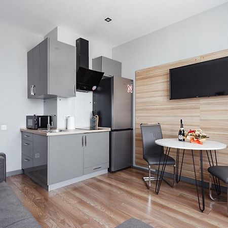 Grey Apartment Odesa Exterior photo